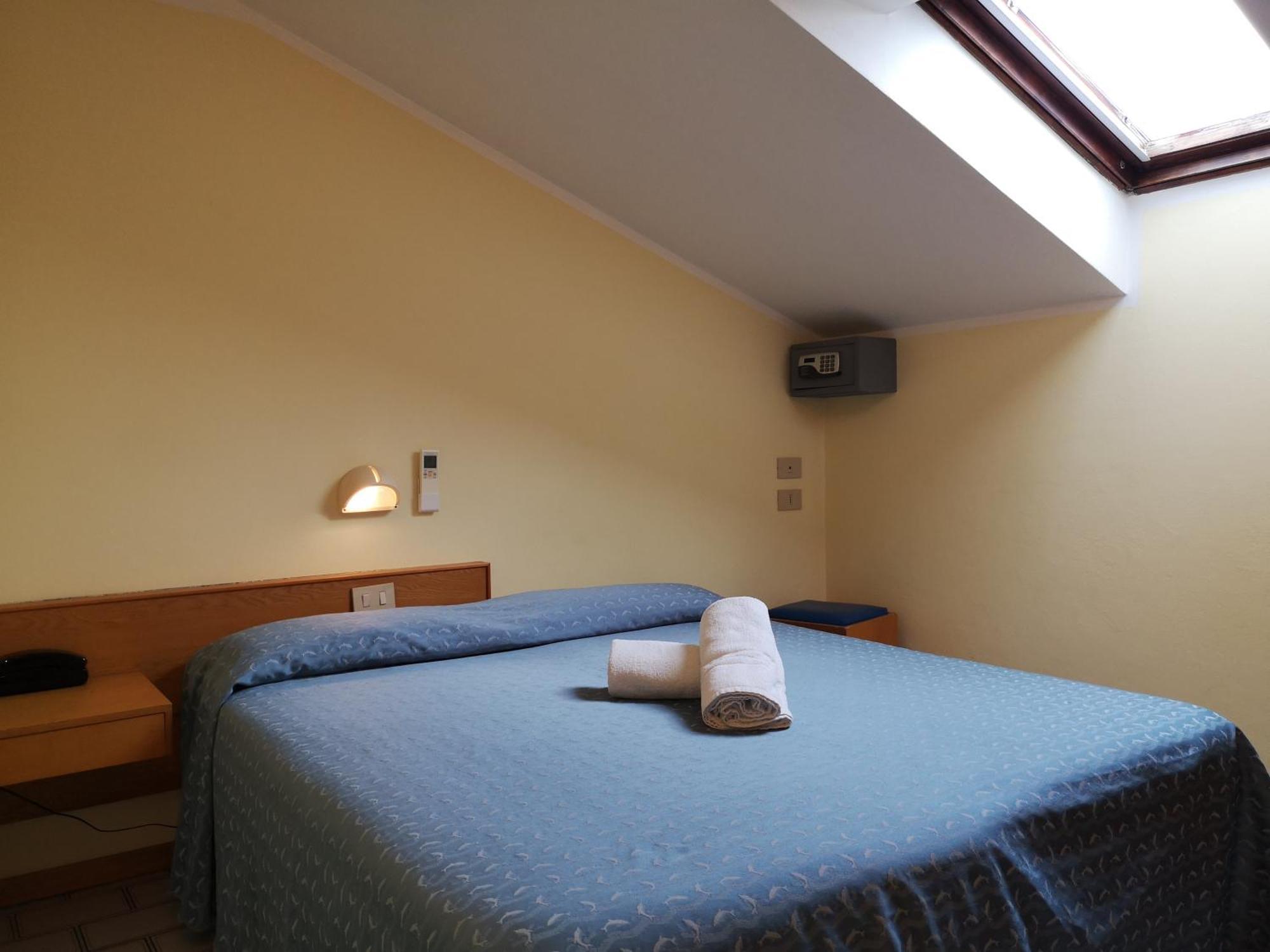 Hotel Nives リッチョーネ 部屋 写真
